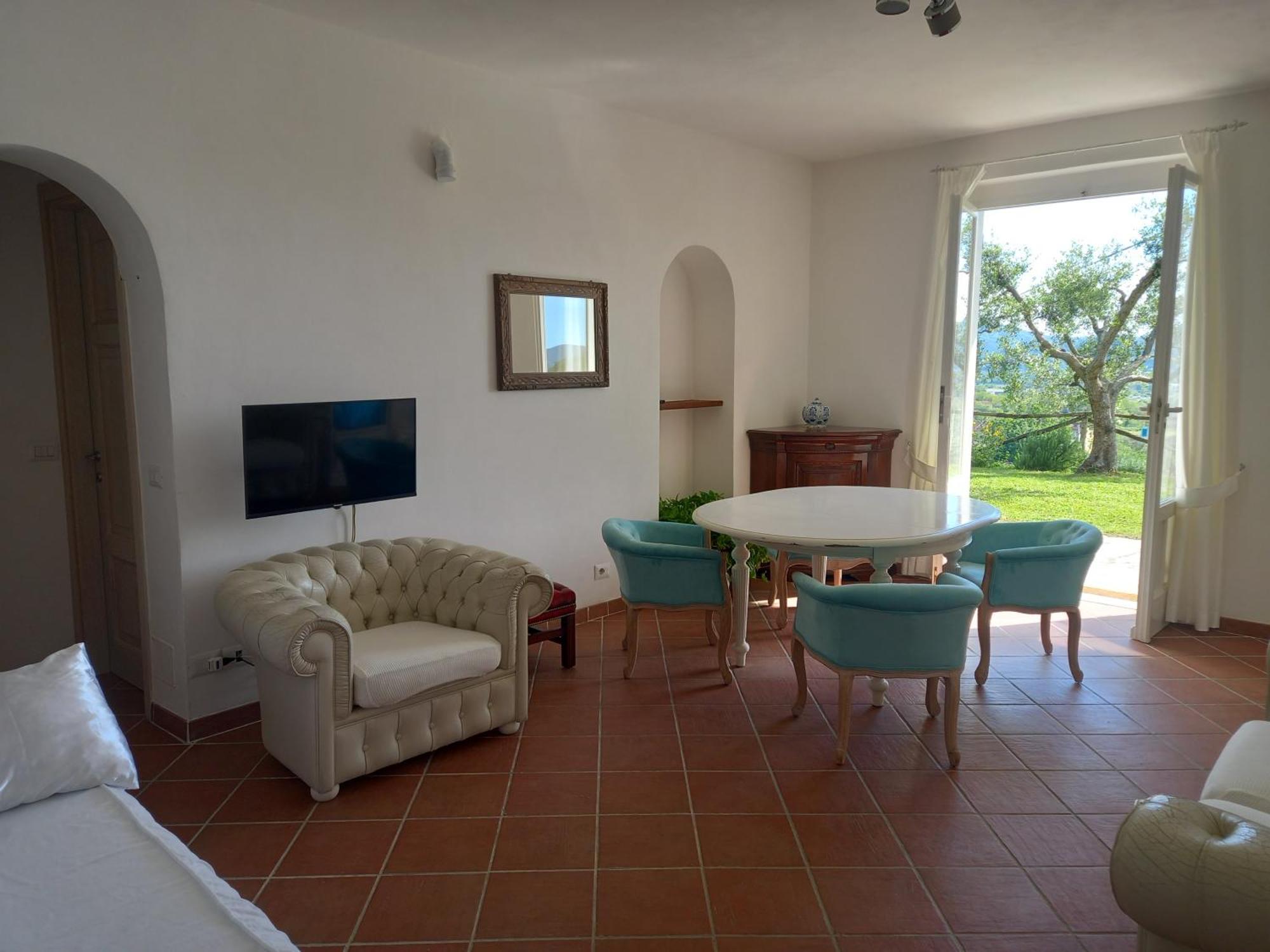 Il Colle Della Brina Hotel Sarzana Ngoại thất bức ảnh