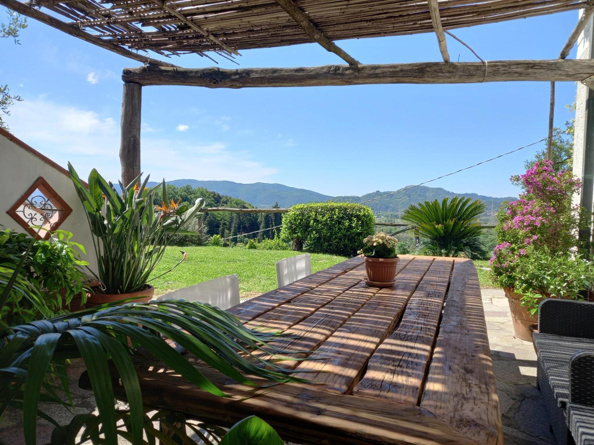 Il Colle Della Brina Hotel Sarzana Ngoại thất bức ảnh
