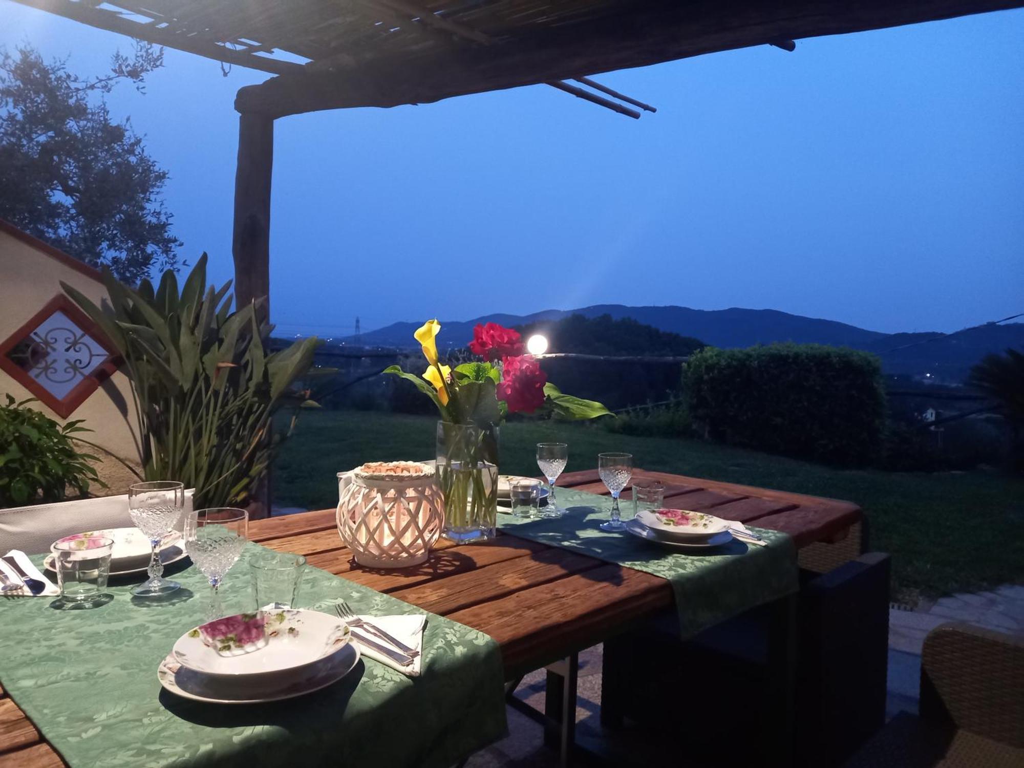Il Colle Della Brina Hotel Sarzana Ngoại thất bức ảnh
